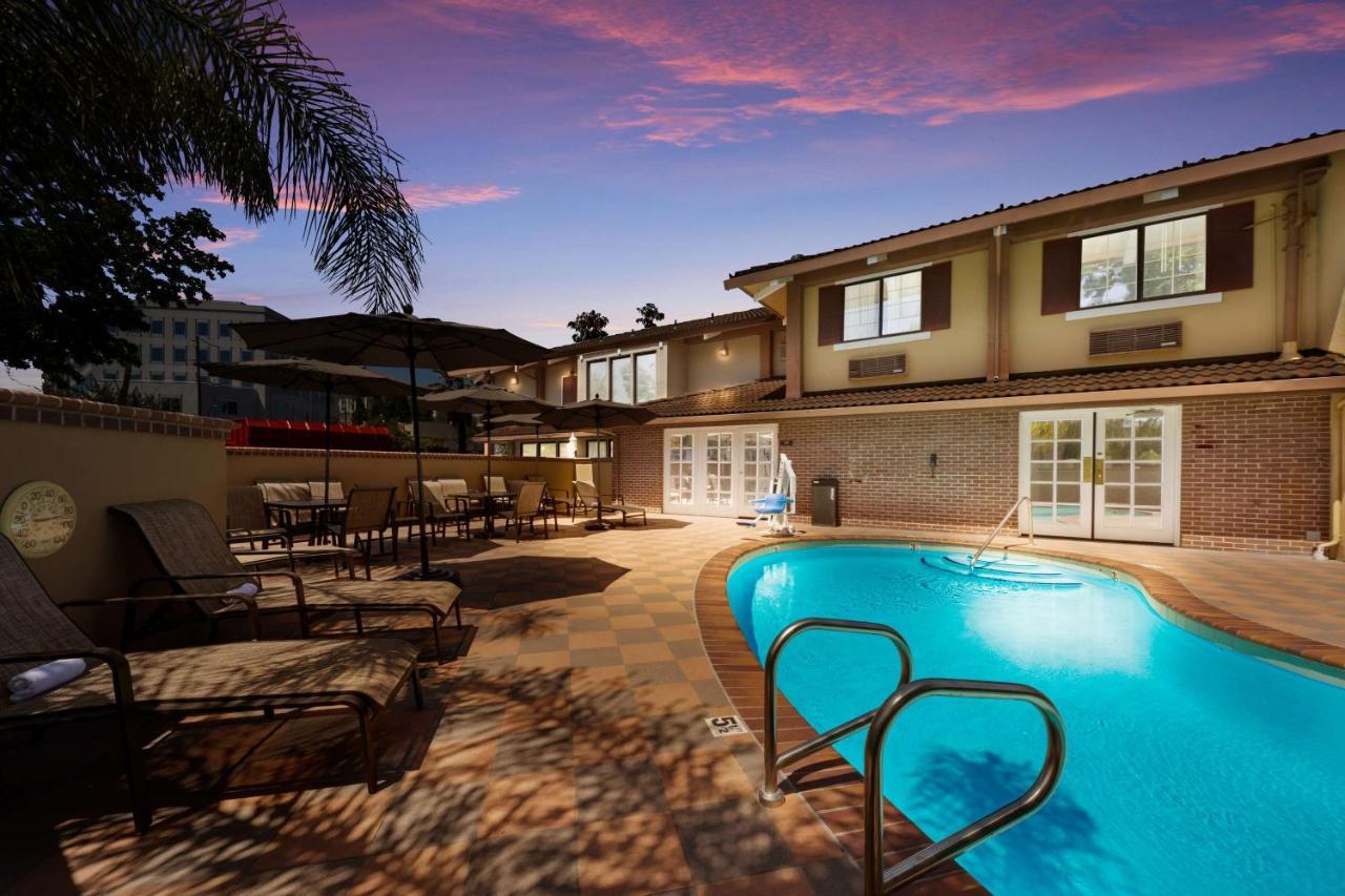 Surestay Plus Hotel By Best Western Mountain View Eksteriør bilde